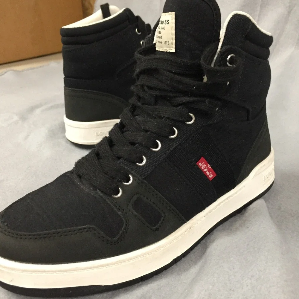 Levis Womens Black Textile High Top Sneakers Size 7‎ 52028401A1